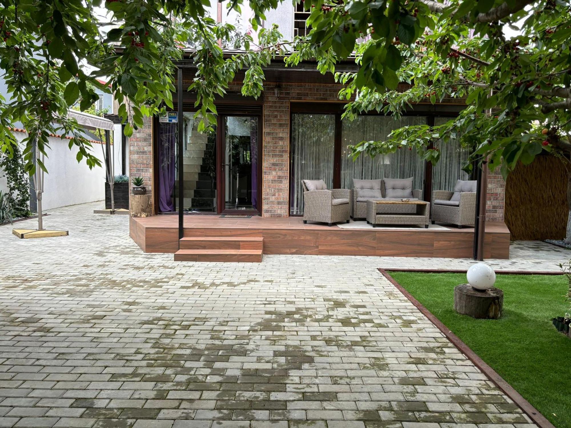Hugo'S House Villa Costinesti Exterior photo